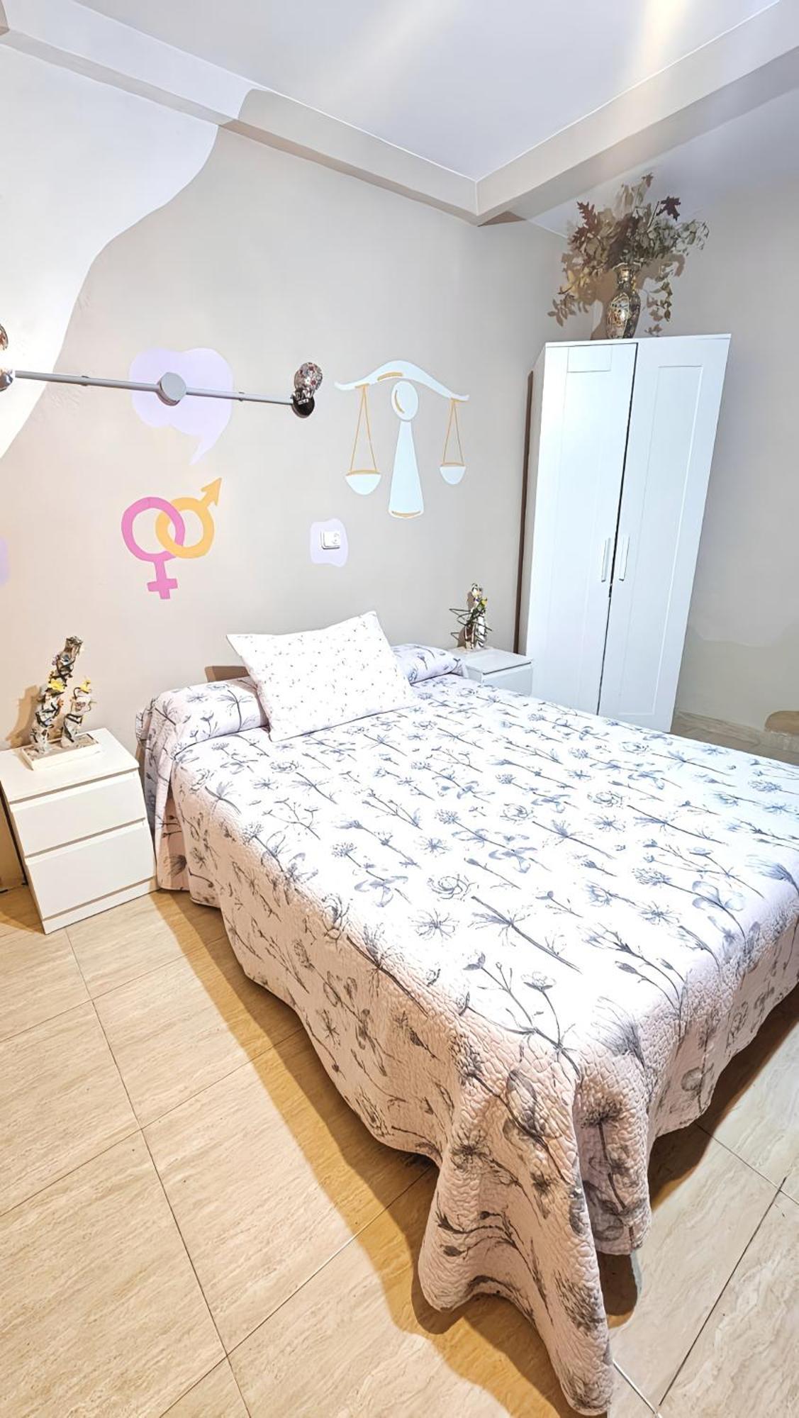 Hostal La Rosa Caces Zewnętrze zdjęcie