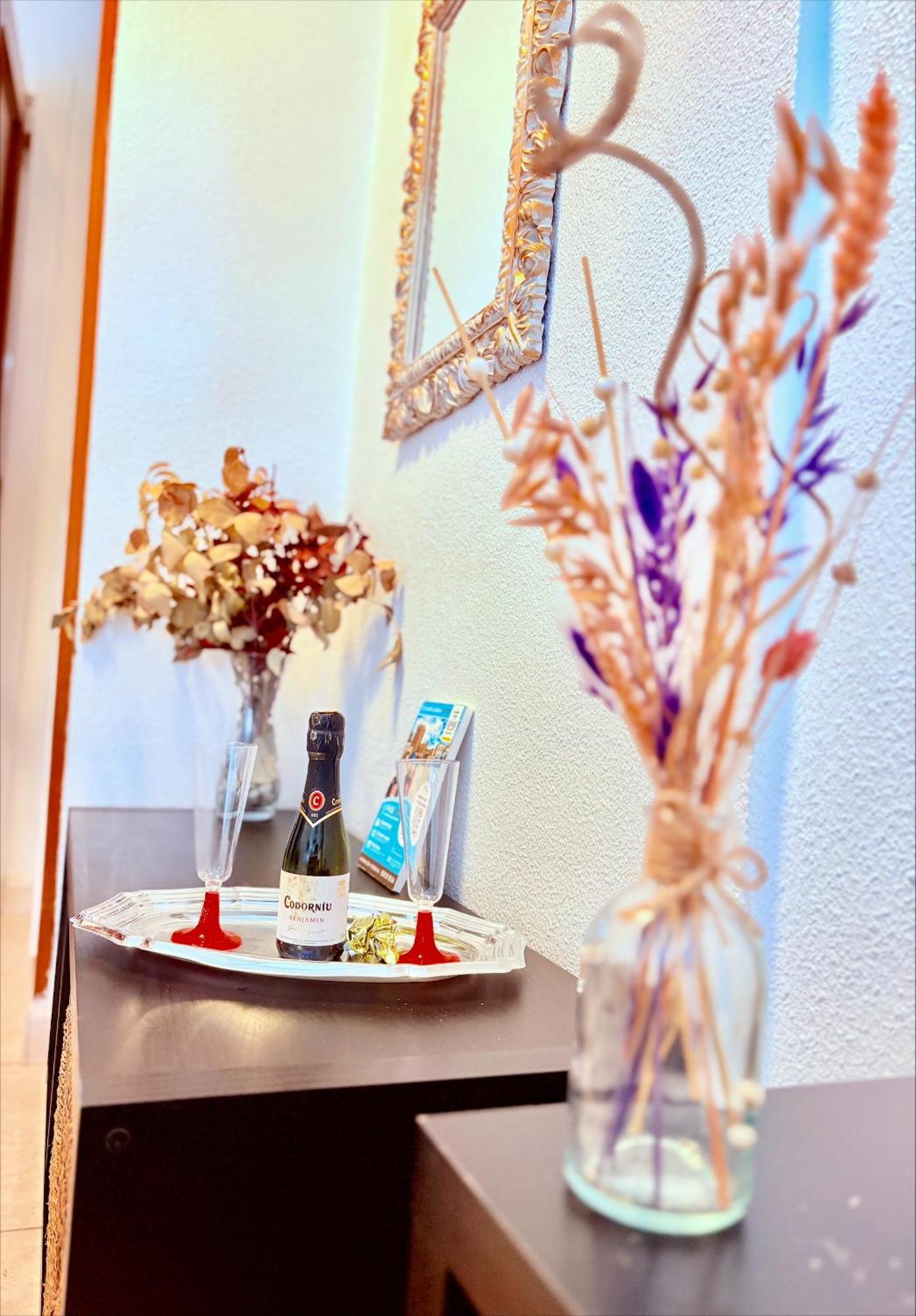 Hostal La Rosa Caces Zewnętrze zdjęcie