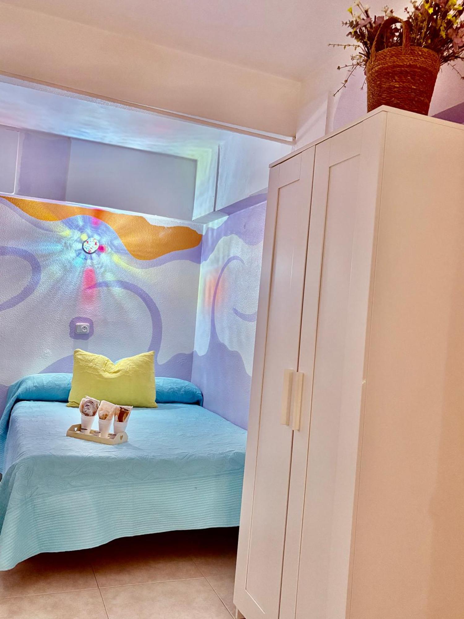Hostal La Rosa Caces Zewnętrze zdjęcie